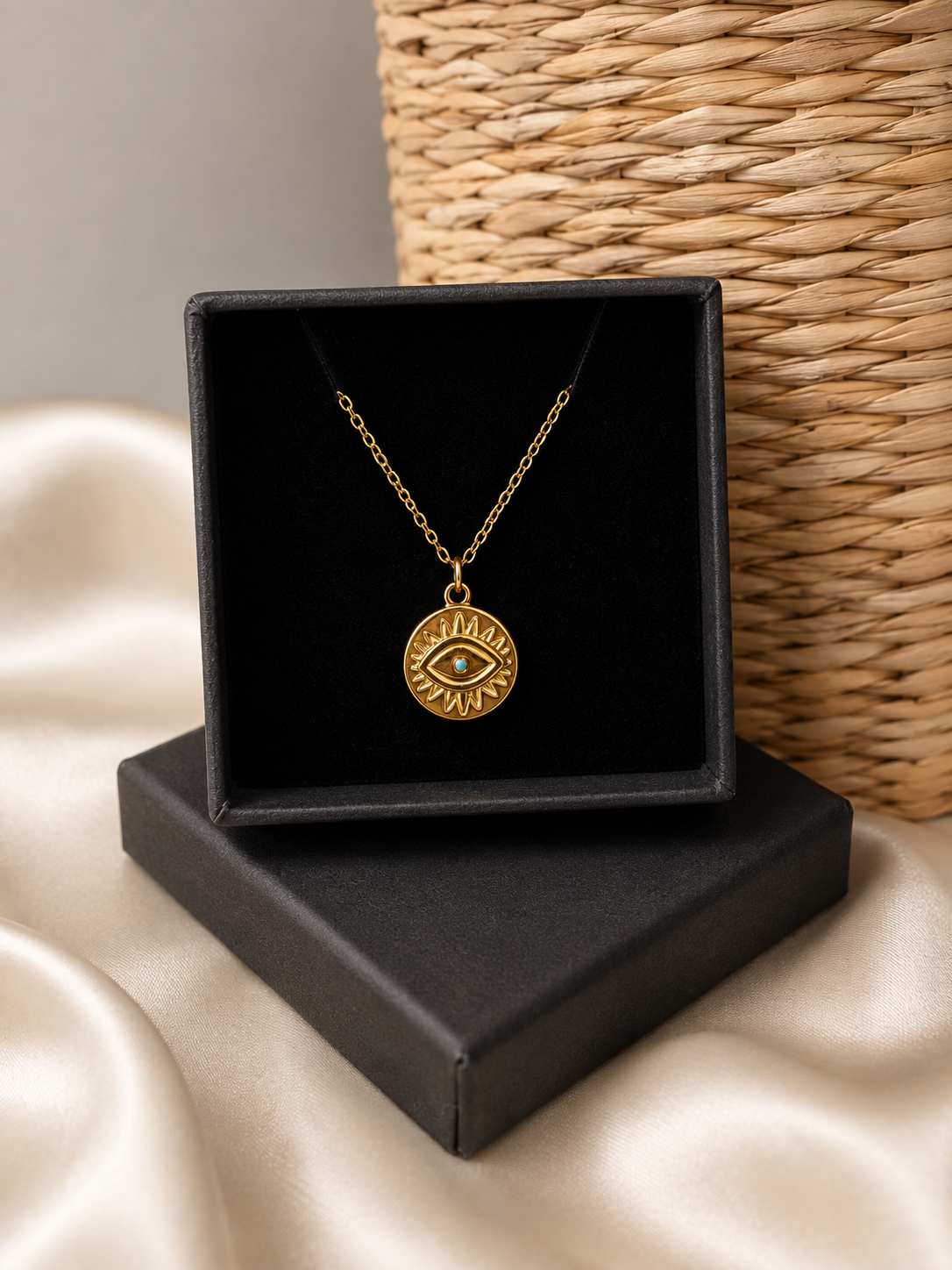 Collar Ojo Turco